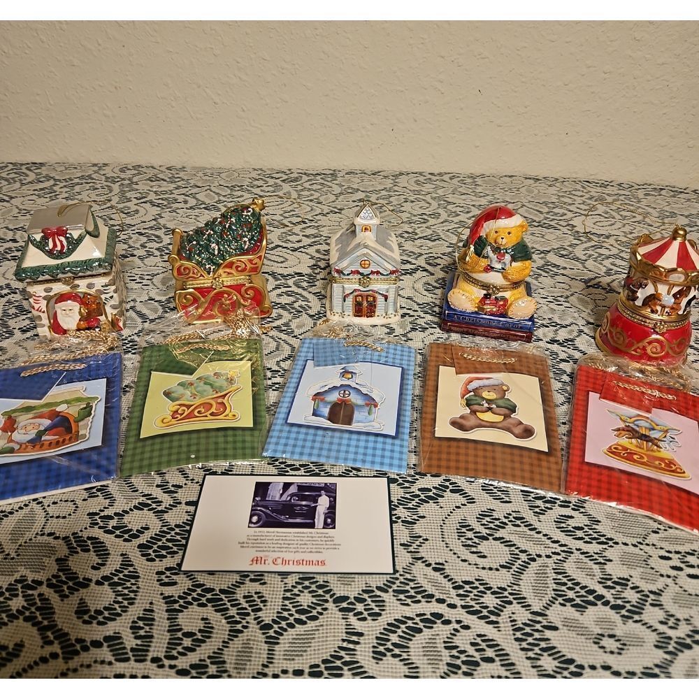 Set of 5 Mr. Christmas Porcelain Music Boxes